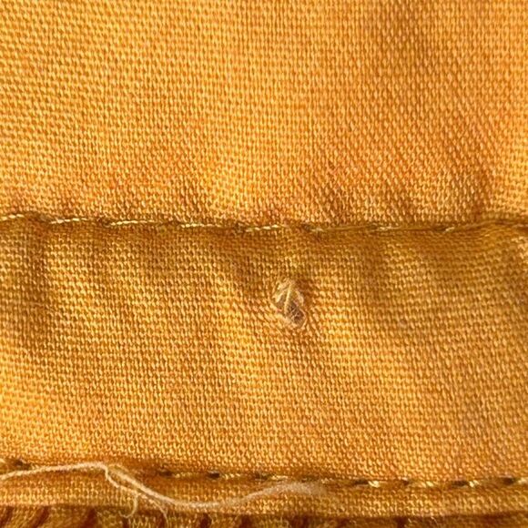 H& M Vibrant Butter Yellow Short Sleeve Dress - XS - Picture 4 of 6